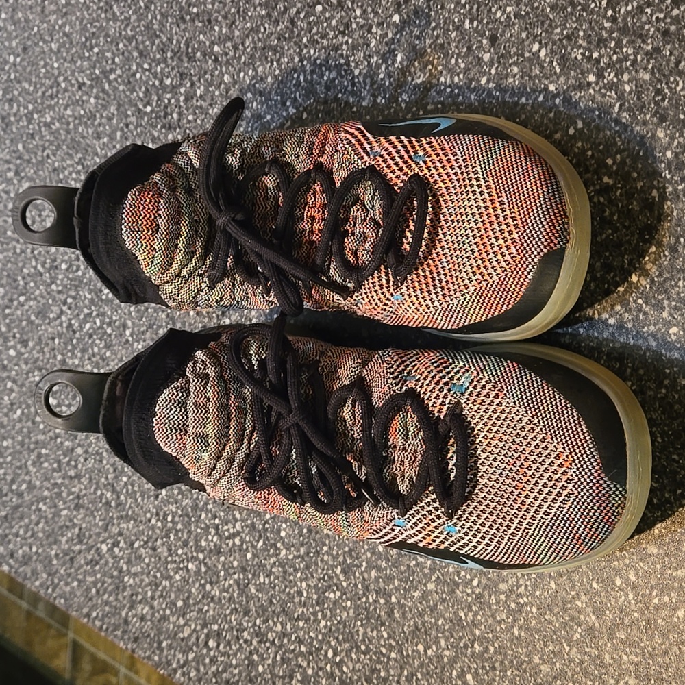Mens Nike Zoom  KD 11 Multi Color FlyKnit Style Basketball Shoes Size 10 - Picture 2 of 16